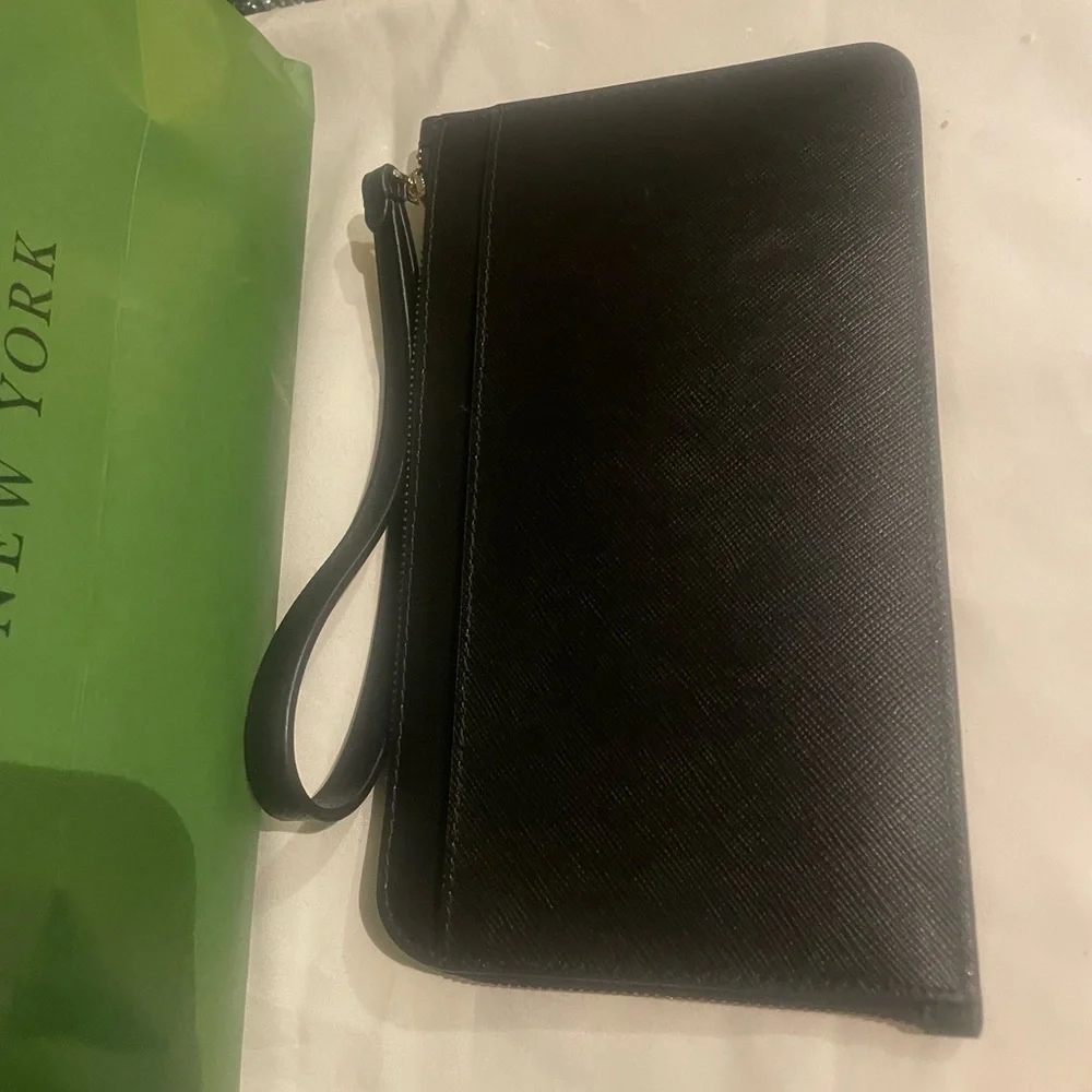 Kate Spade Wallets - Picture 3 of 4